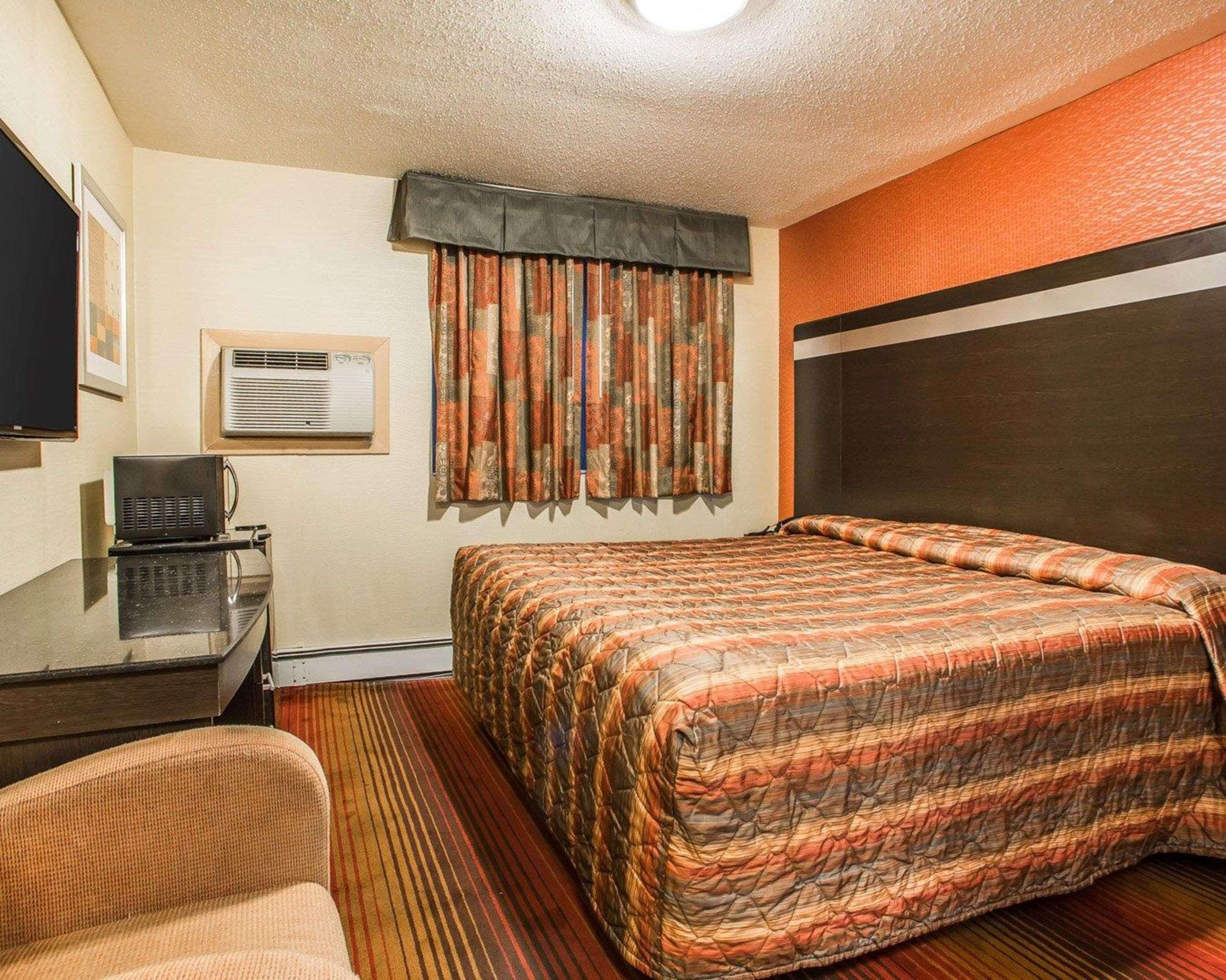 Rodeway Inn Belleville Zewnętrze zdjęcie