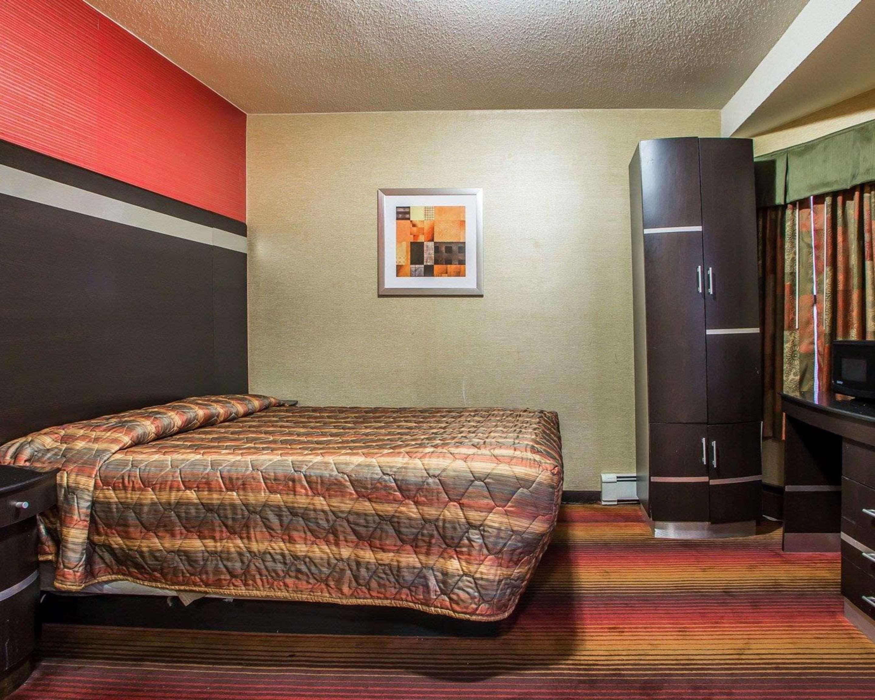 Rodeway Inn Belleville Zewnętrze zdjęcie
