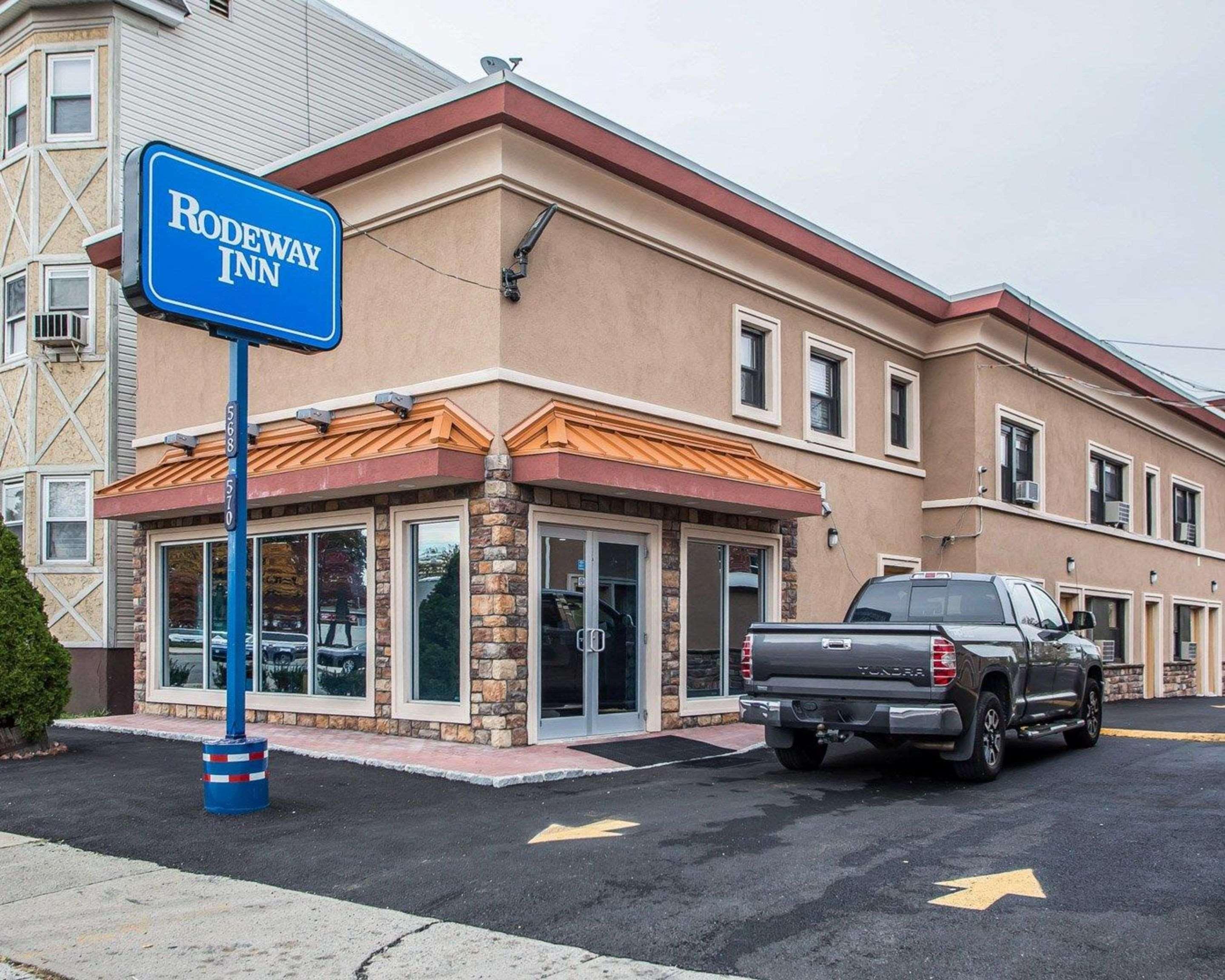 Rodeway Inn Belleville Zewnętrze zdjęcie