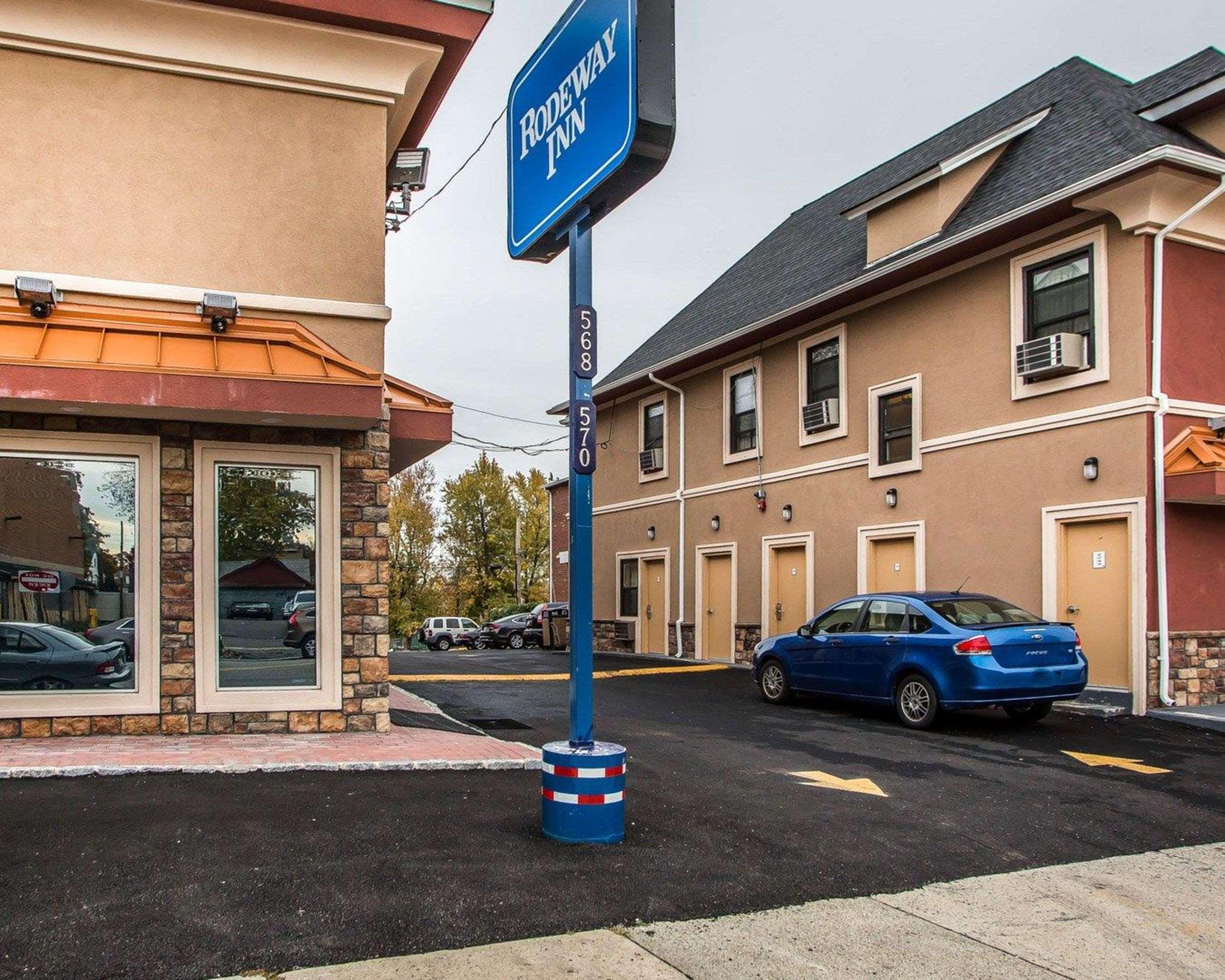 Rodeway Inn Belleville Zewnętrze zdjęcie