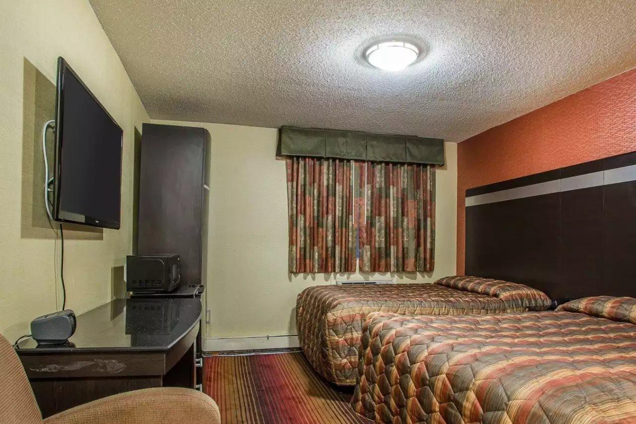 Rodeway Inn Belleville Zewnętrze zdjęcie