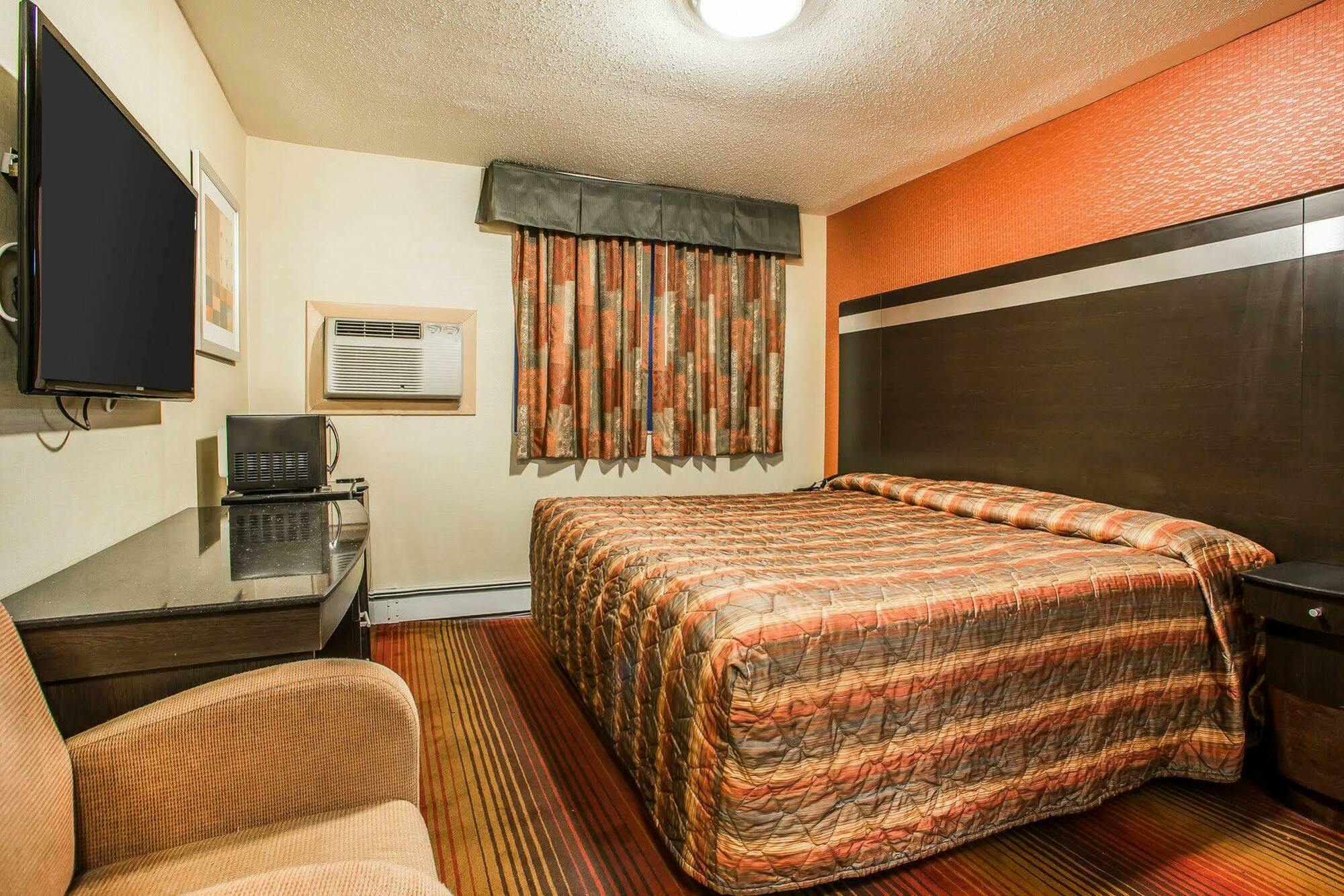 Rodeway Inn Belleville Zewnętrze zdjęcie